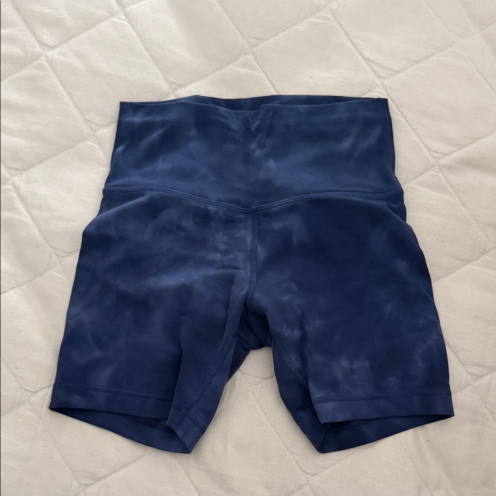 Lululemon 4” blue tye dye bike shorts